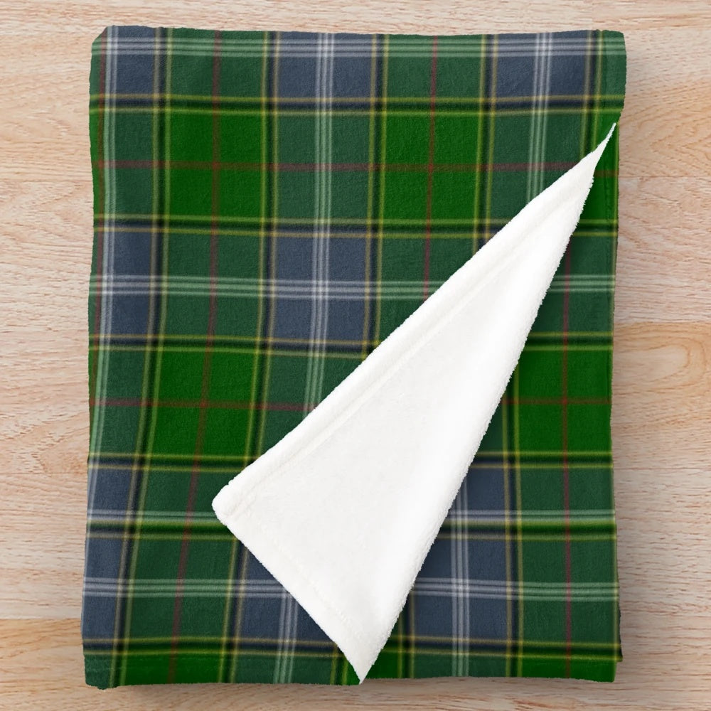 Cozy plush tartan blanket featuring the Clan Pringle tartan pattern