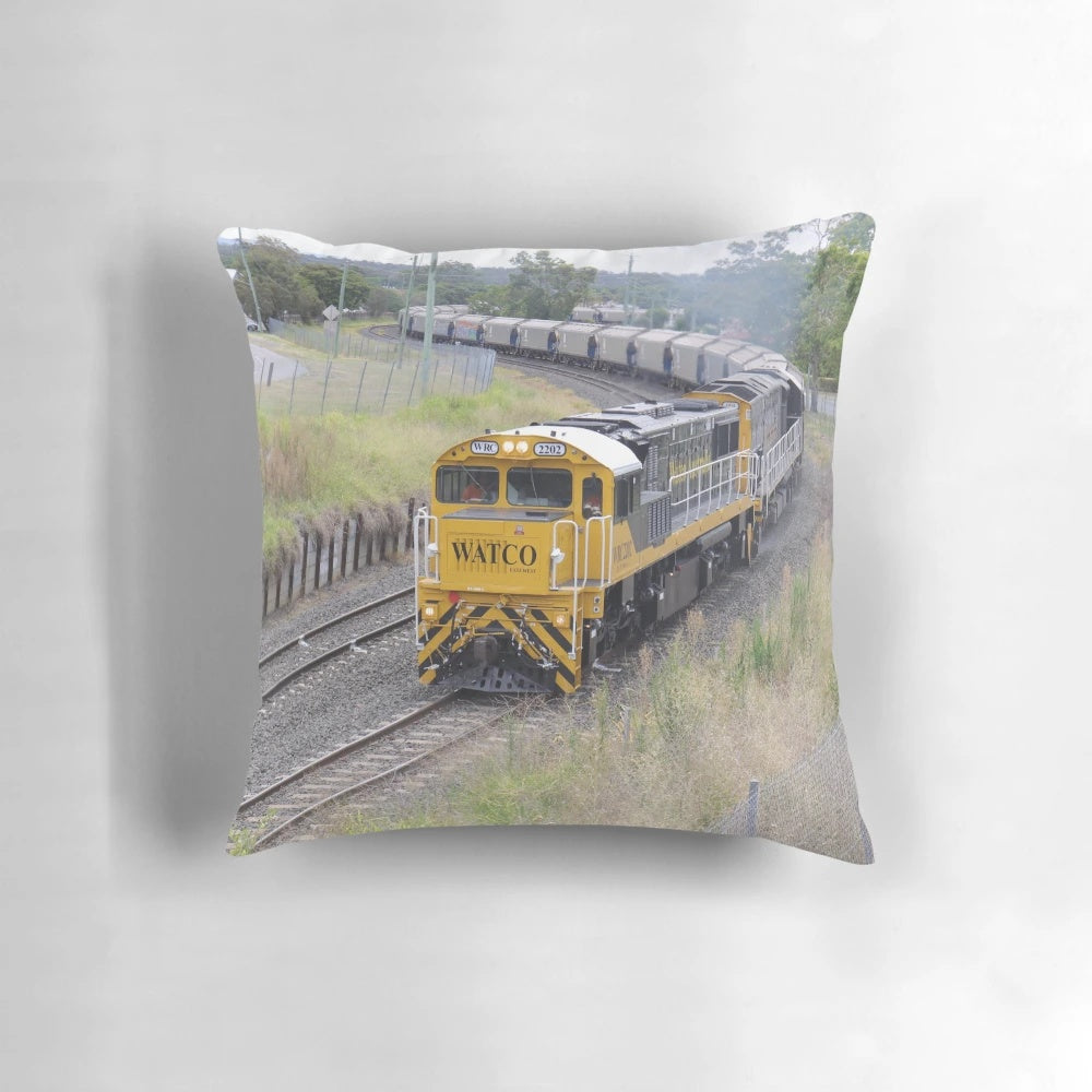 Watco Australia grain train transporting bulk exports through Laidley, Queensland