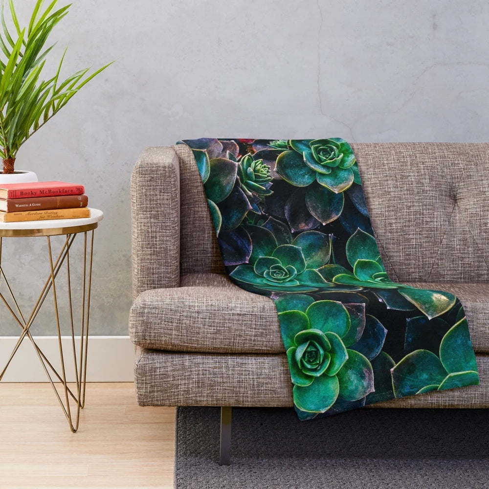 Watercolor succulent and tropical floral pattern plush blanket