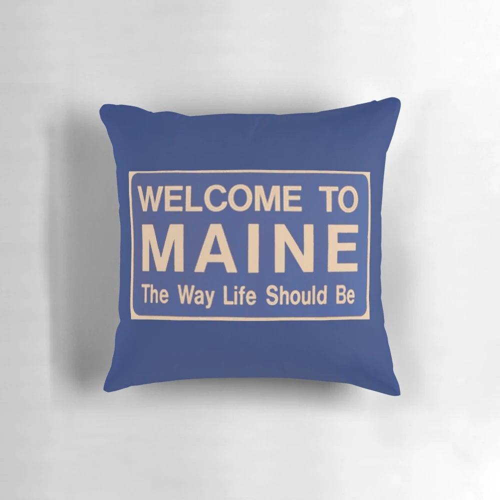 Cozy Maine Pillow with Welcoming Design