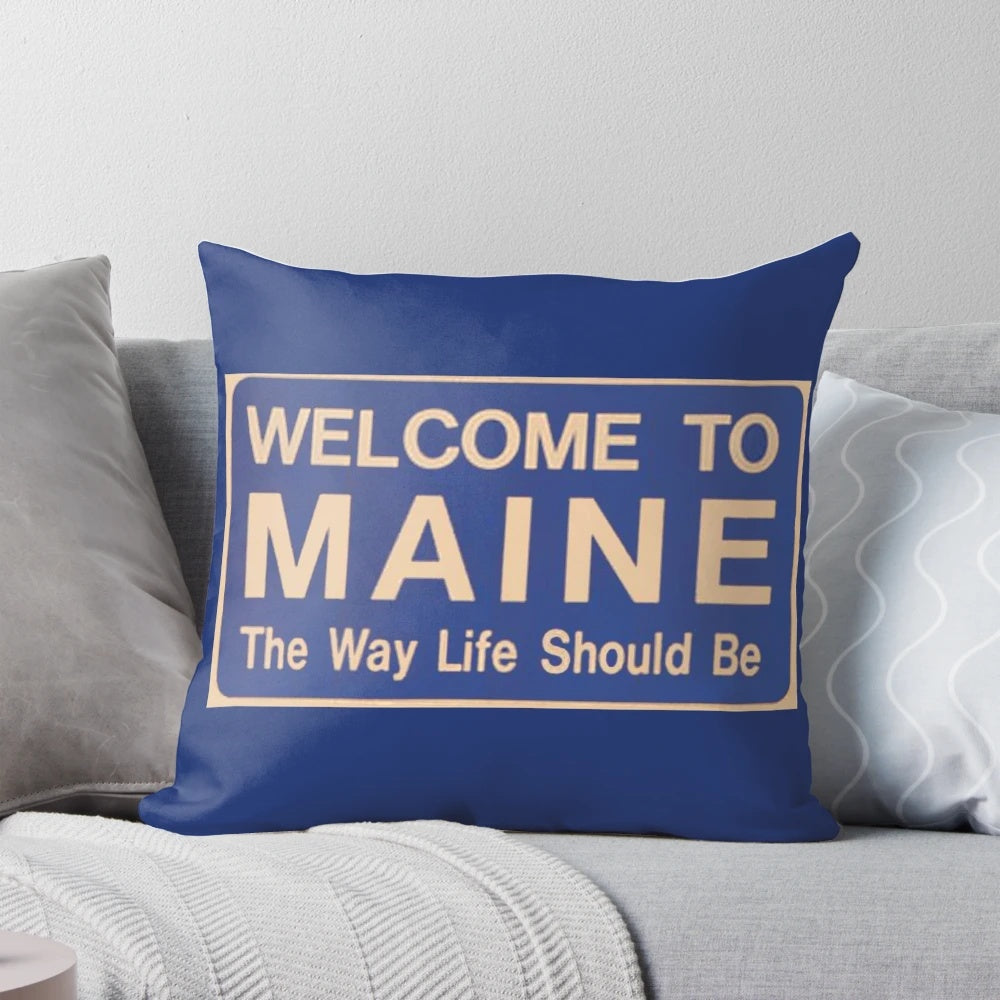 Cozy Maine Pillow with Welcoming Design